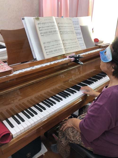 認知症に効く? 音楽療法について。 認知症に効く? 音楽療法について。