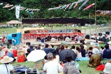奥ヤンバル鯉のぼり祭り