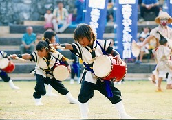 名護市青年エイサー祭り