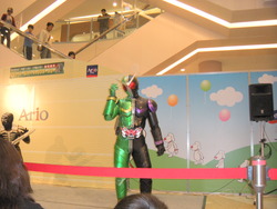 今日はWショー
