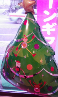 那覇店ディスプレイ