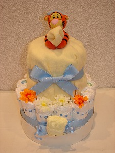 オムツケーキ