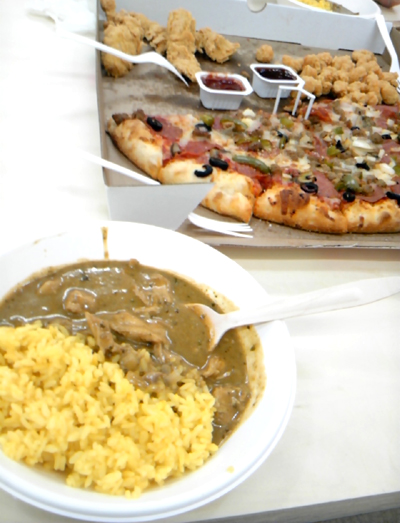 カレーライスにゃかなわない