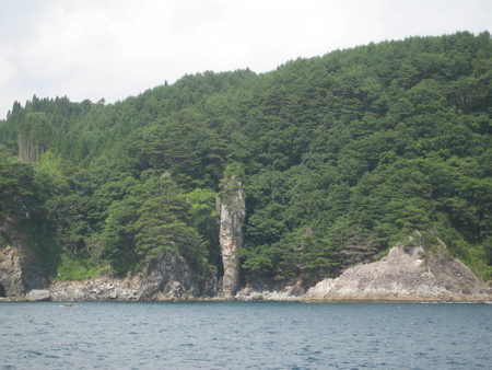 浄土ヶ浜　ローソク岩