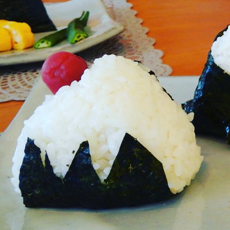 おにぎり♪ おにぎり♪