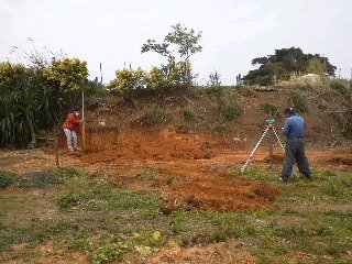 待ちに待ったハウス工事地盤整地開始。 待ちに待ったハウス工事地盤整地開始。