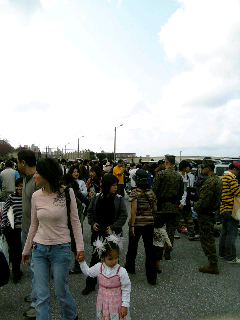 基地のフリマ