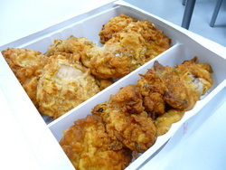 ♪♪ 沖縄の方ってチキンがお好きって ホント ♪♪