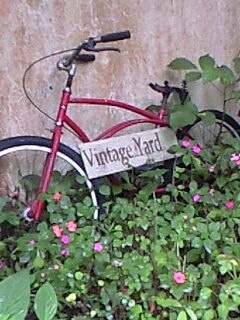 VINTAGE YARD