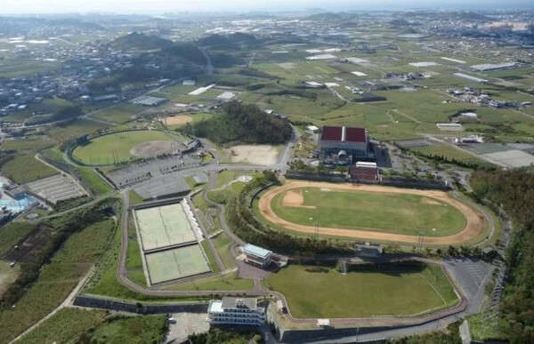 東風平運動公園駐車場マナー向上を/議会報告 東風平運動公園駐車場マナー向上を/議会報告