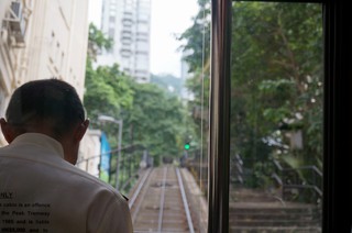 先駆的な香港の公共交通機関 先駆的な香港の公共交通機関
