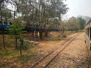 泰緬鉄道とアジアサバンナ