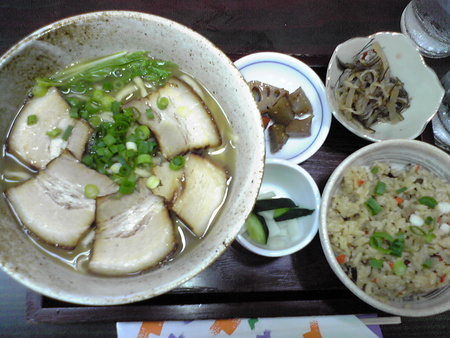 自家製生麺店 茹でたて沖縄すば あん