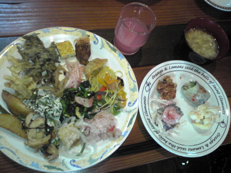 Cafe Que Rico (カフェ ケリコ)