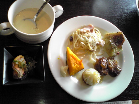 沖縄都ホテル カフェレストラン アヴァンセ