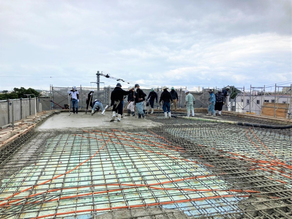 沖縄市「登川の家Ⅲ」RFスラブ打設 沖縄市「登川の家Ⅲ」RFスラブ打設
