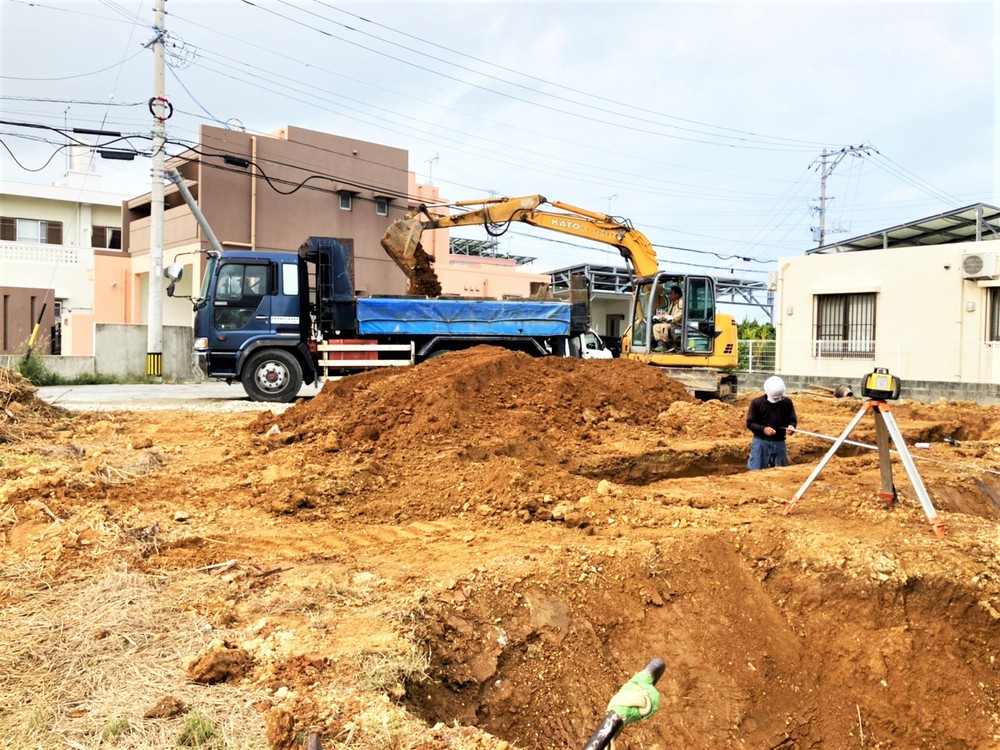 沖縄市「登川の家Ⅲ」基礎工事 沖縄市「登川の家Ⅲ」基礎工事