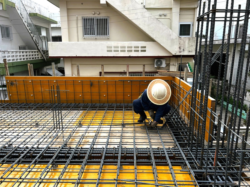 沖縄市「胡屋二世帯の家」2F床スラブ打設 沖縄市「胡屋二世帯の家」2F床スラブ打設