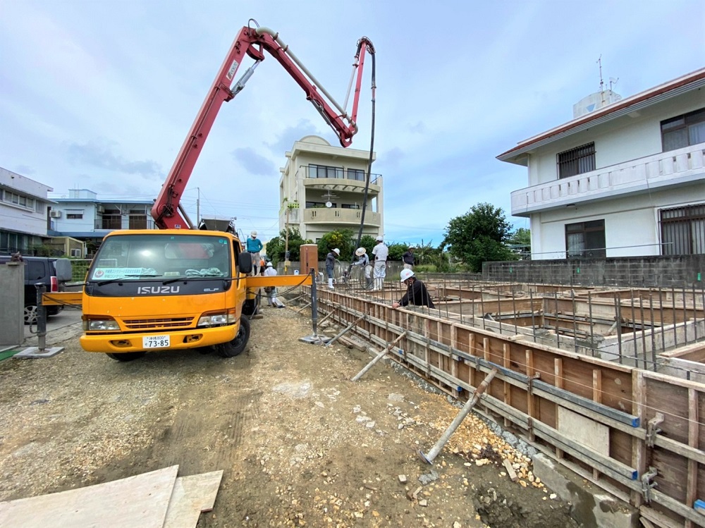 南風原町「与那覇二世帯の家」基礎工事 南風原町「与那覇二世帯の家」基礎工事