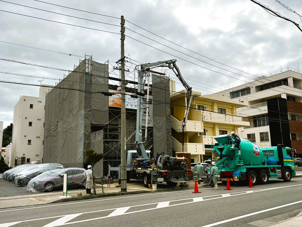 北谷町「桑江二世帯の家」RFスラブ打設 北谷町「桑江二世帯の家」RFスラブ打設