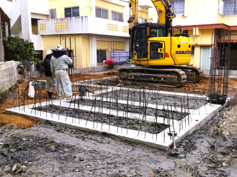沖縄市「胡屋二世帯の家」2F床スラブ打設 沖縄市「胡屋二世帯の家」2F床スラブ打設