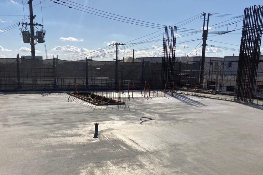 沖縄市「登川の家Ⅲ」2階床スラブ打設 沖縄市「登川の家Ⅲ」2階床スラブ打設