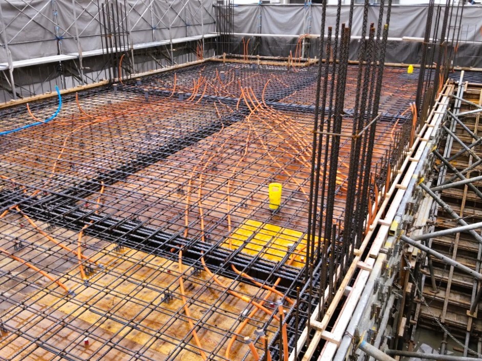 北谷町「桑江二世帯の家」3F床スラブ打設 北谷町「桑江二世帯の家」3F床スラブ打設