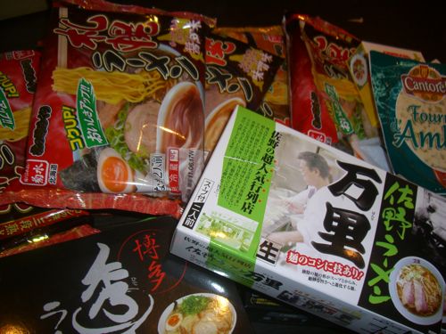 「我自由家」の麺料理!
