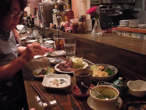 気が付きゃ「小やじ」