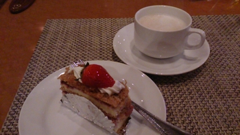ムーンビーチホテルでケーキ♪ ムーンビーチホテルでケーキ♪