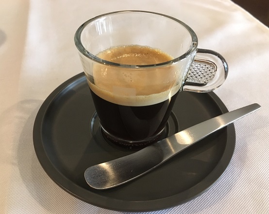 café h （カフェ アッシュ）