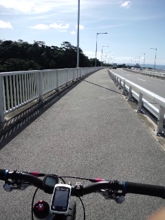 ひやごんトンネル♪
