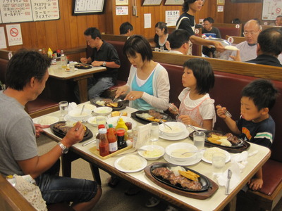 沖縄旅行　２１．８．２３　ジャッキーステーキ
