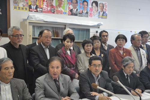 野党県議で知事の辞任要請