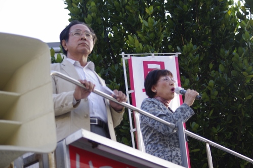 辺野古容認に公約破りの自民に怒