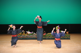 沖縄かりゆし芸能公演 沖縄芝居「渡地物語」 沖縄かりゆし芸能公演 沖縄芝居「渡地物語」