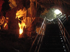 洞寺