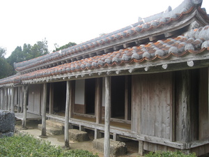 上江洲家