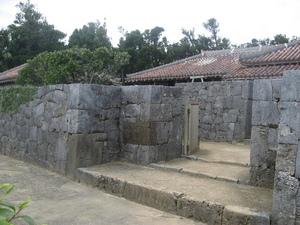 上江洲家