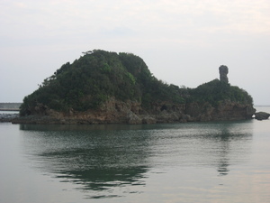 ガラサー岩