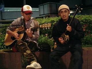 警察に・・・