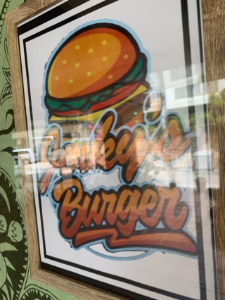 Jerkys Burgerでテイクアウト