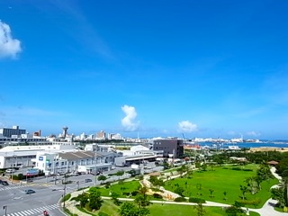 今日の沖縄!! 100813。ほーむぷらざ。
