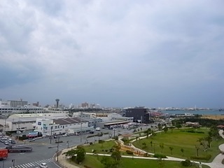 今日の沖縄!! 101129。7th Heaven KOZA おめでとう!!