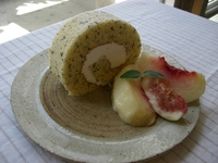 紅茶ロールケーキ 2008/08/28 13:21:31