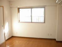 室内明るい。松川の2LDK