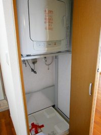 コンビニ隣りで便利な1K