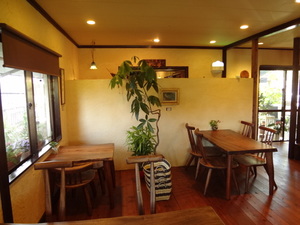 沖縄カフェ　隠れ家的CAFE　土～夢（どーむ）　糸満市