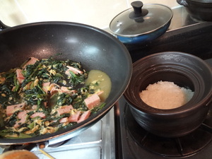 男の料理　おひとりさまの土鍋飯　自炊　雑炊　うましっ！