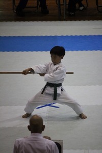 うるま市少年少女空手道・古武道大会 2011/11/18 17:08:54